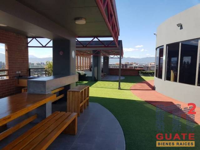 Apartamento de 99 m2 de construcción en Renta, Zona 10 - Miniatura 7