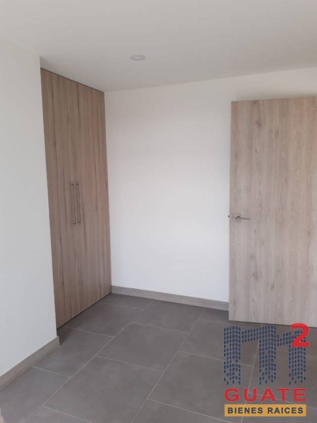 Apartamento de 88.93 m2 de construcción en Renta, Zona 02 - Image 2