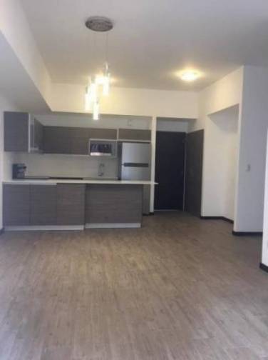 APARTAMENTO EN VENTA ZONA 10. - Image 1