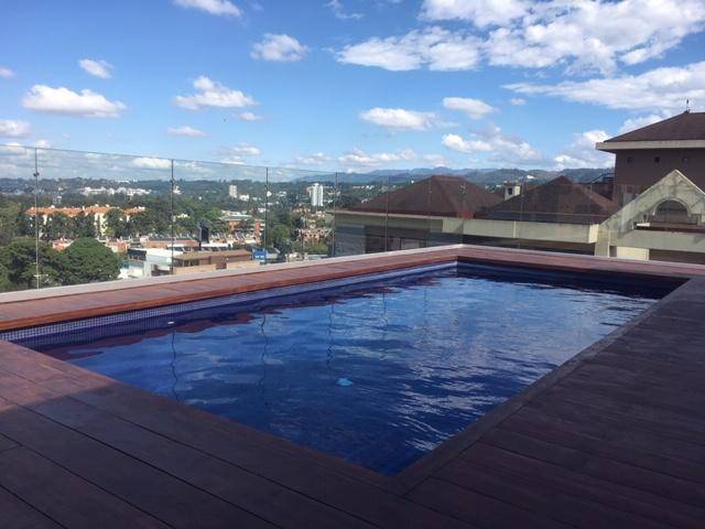 APARTAMENTO EN VENTA ZONA 10. - Image 2
