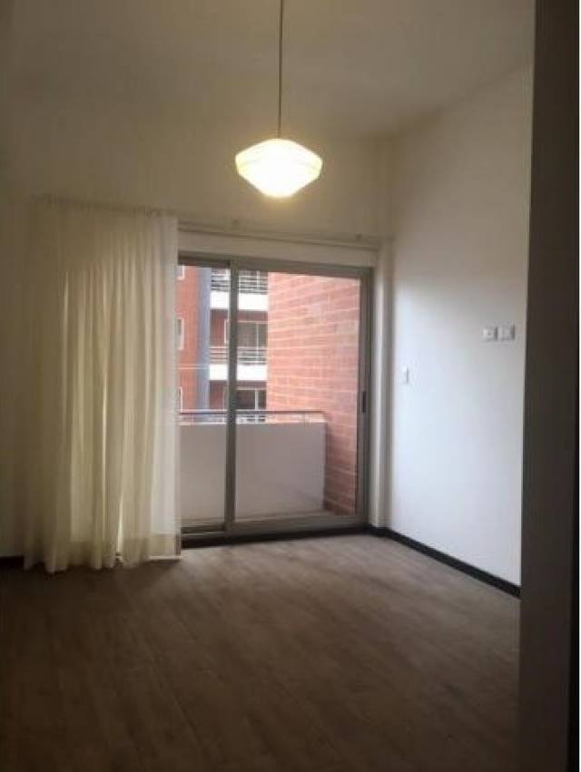 APARTAMENTO EN VENTA  ZONA 10. - Miniatura 6