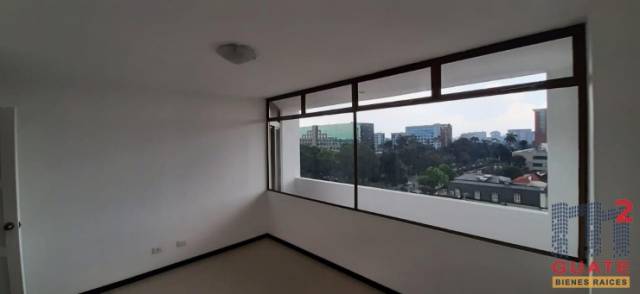 Apartamento de 138 m2 de construcción en Renta, Zona 10 - Image 2