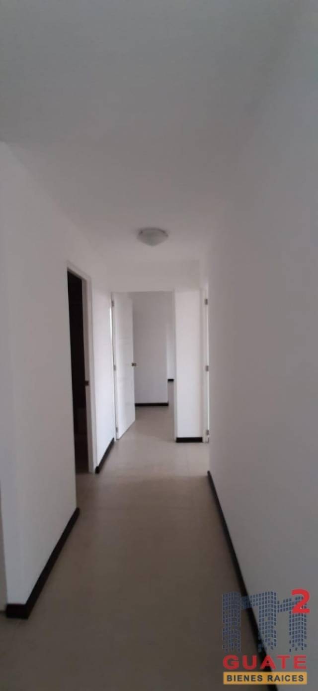Apartamento de 138 m2 de construcción en Renta, Zona 10 - Image 3