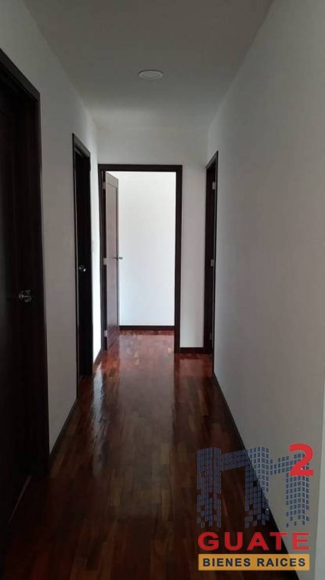 Apartamento de 119 m2 de construcción en Renta, Zona 14 - Miniatura 9