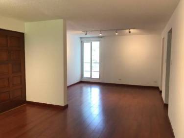 Alquiler apartamento zona 15 La Hondonada - Image 1