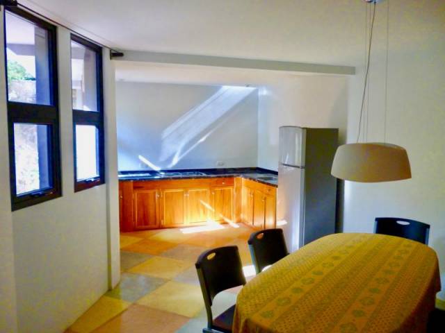 CityMax Antigua alquila apartamento amueblado en Santa Ana - Image 3
