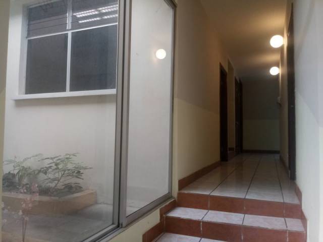 RENTO HERMOSA CASA EN PINARES, SAN CRISTOBAL. - Image 2