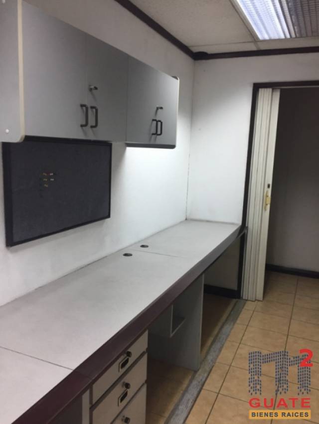 Oficina de 87.5 m2 de construcción en Renta, Zona 09 - Image 5