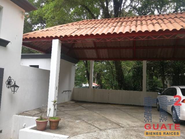 Casa de 380 m2 de construcción en Venta, Mixco - Miniatura 11