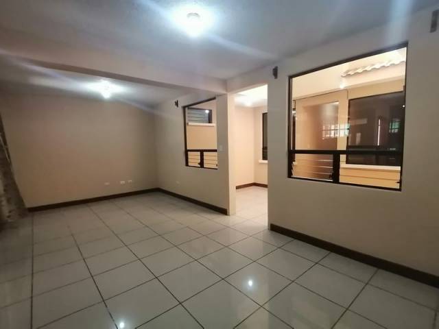 APARTAMENTO EN RENTA ENTRADA CIUDAD SATÉLITE ZONA 9 MIXCO - Image 2