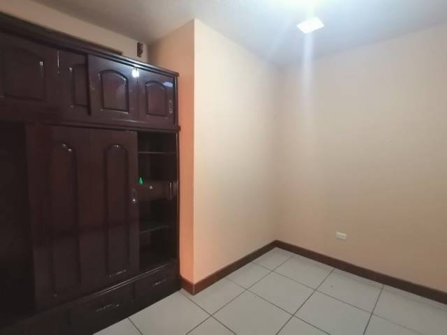 APARTAMENTO EN RENTA ENTRADA CIUDAD SATÉLITE ZONA 9 MIXCO - Miniatura 9