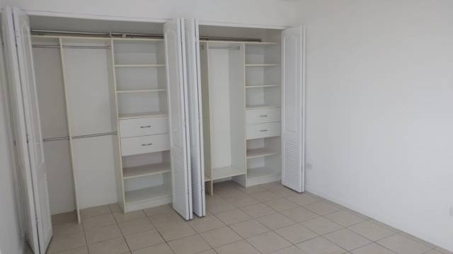 ALQUILER APARTAMENTO ZONA 14 - Image 3