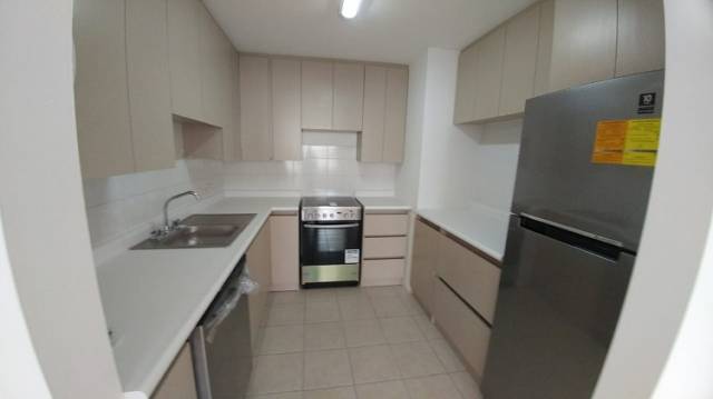 ALQUILER APARTAMENTO ZONA 14 - Image 5