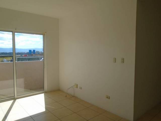 BONITO APARTAMENTO EN RENTA EN VILLA LINDA, ZONA 7 - Image 3