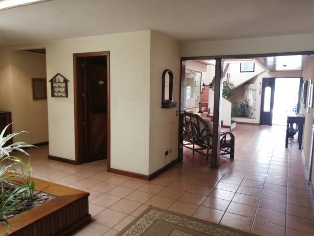 HERMOSA CASA EN VENTA EN EXCLUSIVO CONDOMINIO PRIVADO SAN CRISTÓBAL - Miniatura 13