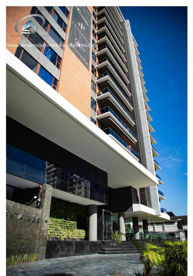 HERMOSO APARTAMENTO EN VENTA ZONA 14. - Miniatura 7