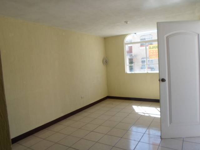 Casa en Fuentes de San Jose III - Image 2