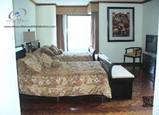 APARTAMENTO EN RENTA ZONA 14 - Miniatura 4