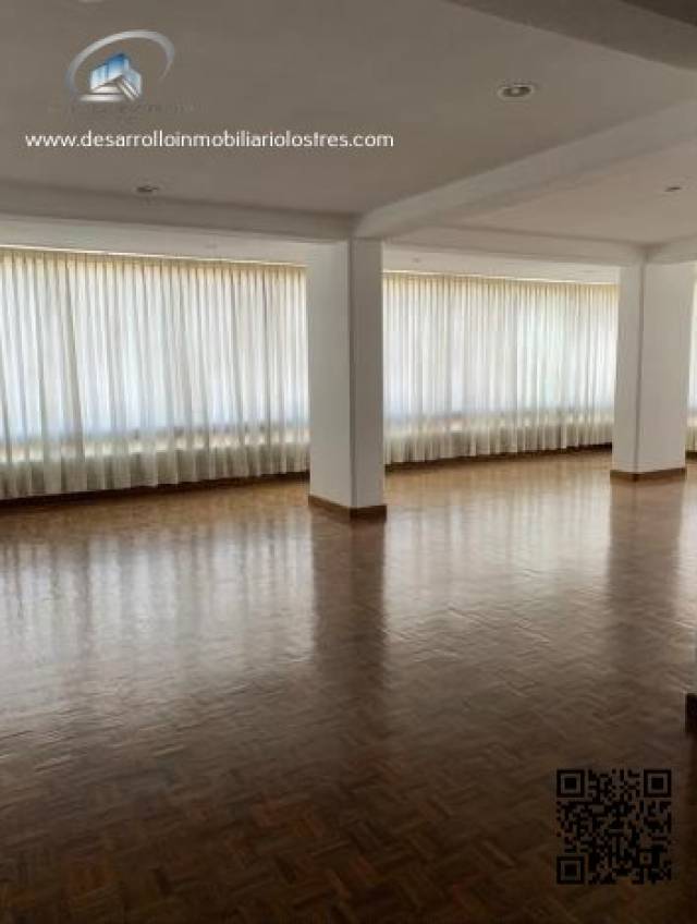 LINDO Y AMPLIO APARTAMENTO EN RENTA ZONA 15 - Image 3