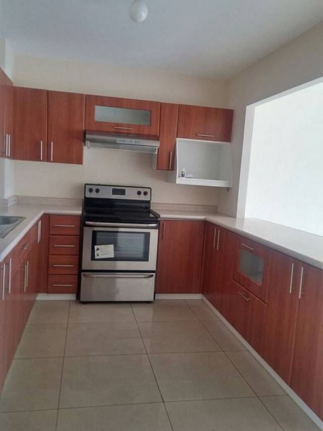 Apartamento en Venta Zona 13 Monte Azul, Guatemala - Image 3