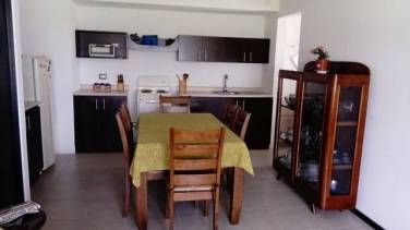 Apartamento en Venta Zona 4 de Mixco Condominio Altura - Image 1