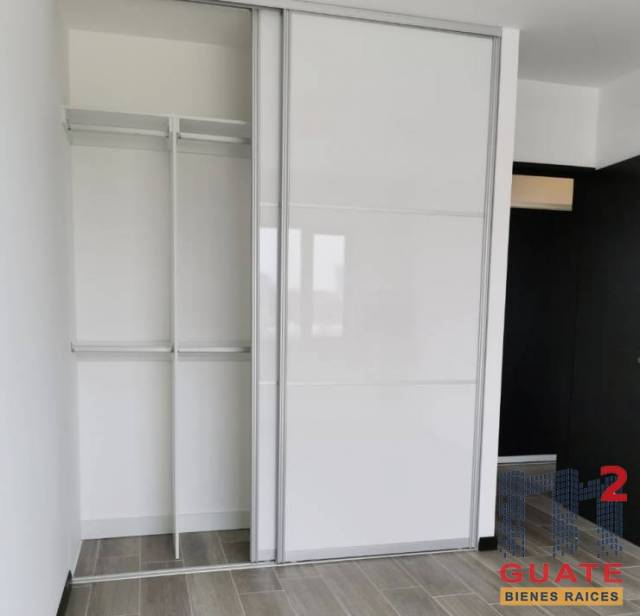 Apartamento de 136 m2 de construcción en Renta, Zona 14 - Image 5