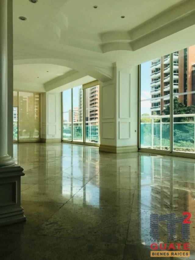 Apartamento de 330.68 m2 de construcción en Renta, Zona 14 - Image 5