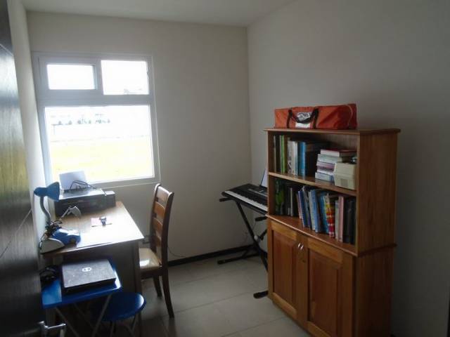 Apartamento en Venta Zona 4 de Mixco Condominio Altura - Image 3