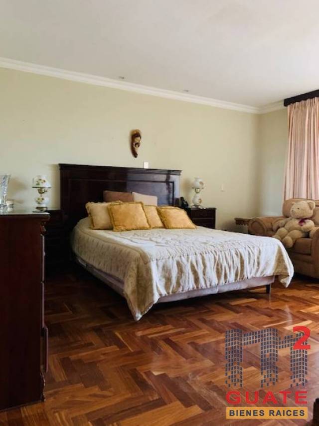Apartamento de 246 m2 de construcción en Venta, Zona 14 - Miniatura 9