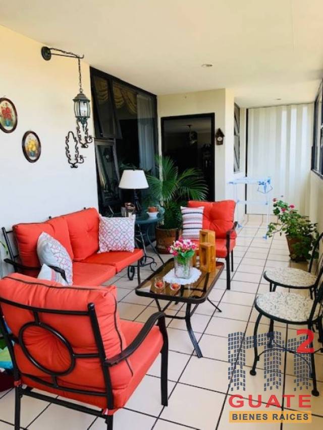 Apartamento de 246 m2 de construcción en Venta, Zona 14 - Miniatura 10