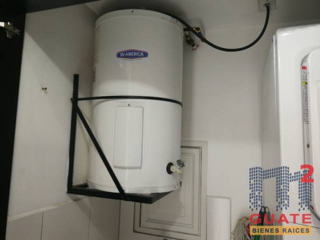 Apartamento de 72 m2 de construcción en Renta, Zona 04 - Image 3