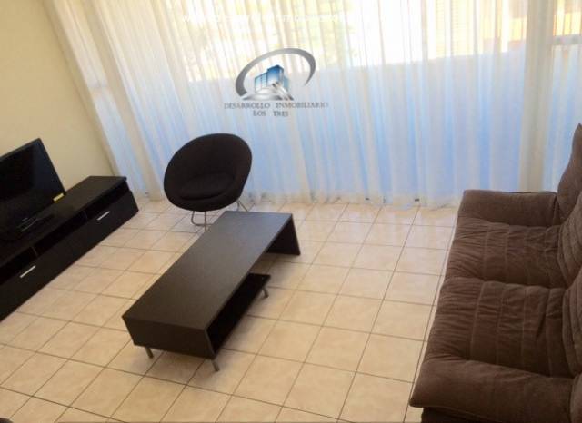 Apartamento de 63 mts, amueblado en renta zona 9 - Miniatura 3