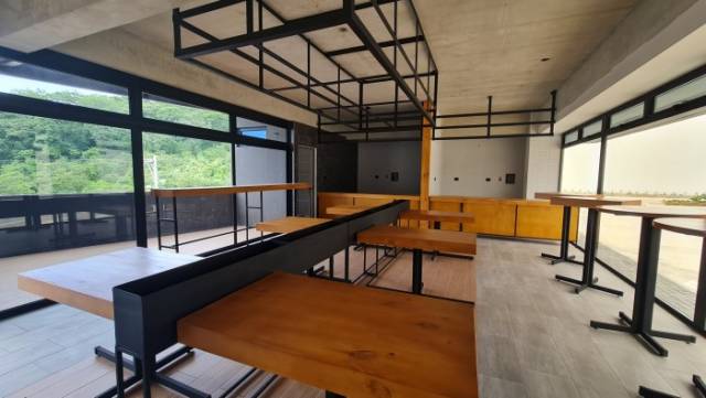 Venta oficibodega en parque industrial Las Tunas - Image 3