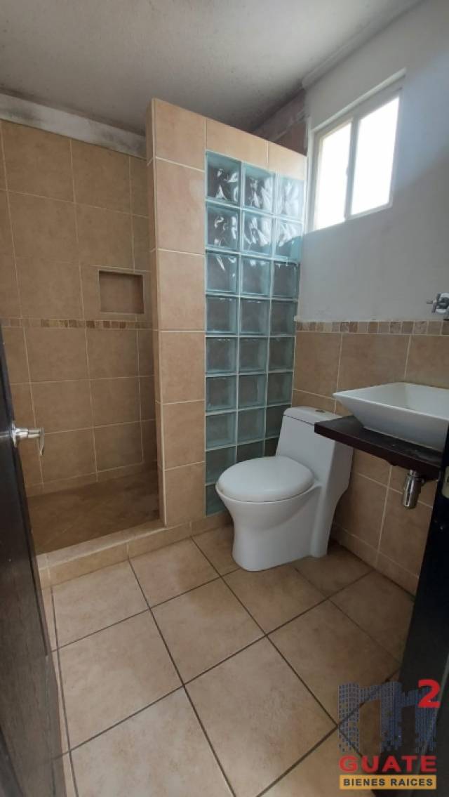 Casa de 131.92 m2 de construcción, Venta Villa Nueva - Image 2