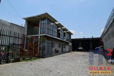Ofibodega de 400 m2 de construcción, Venta Zona 13