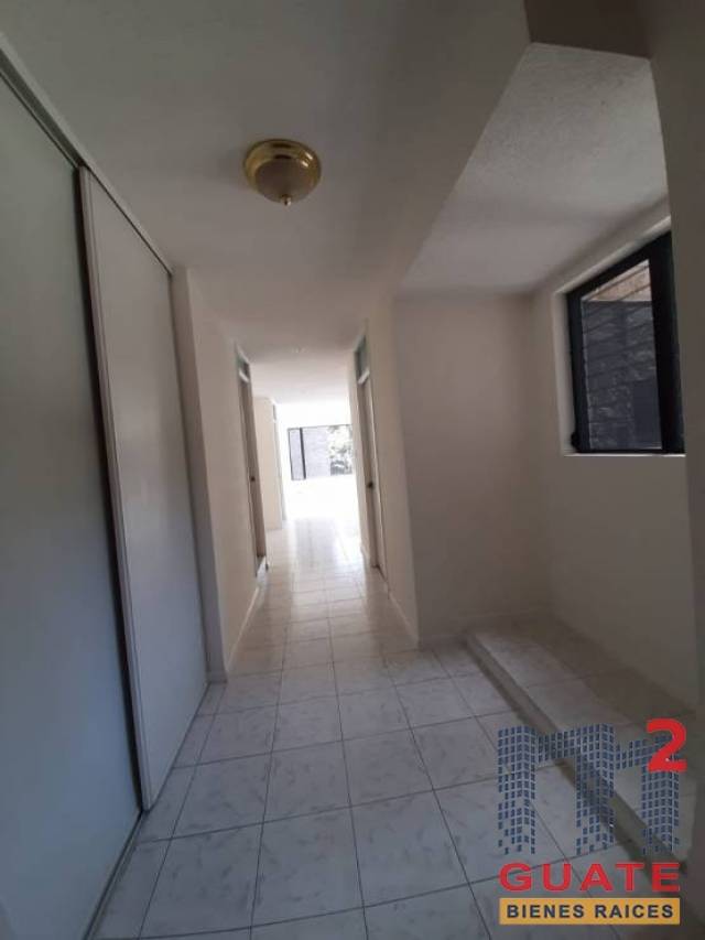 Apartamento de 91.39 m2 de construcción en Renta, Zona 10 - Miniatura 2