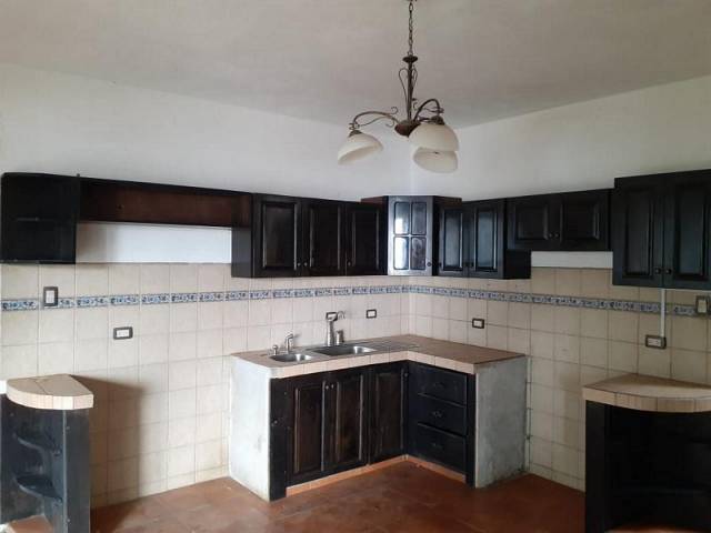 CASA EN VENTA EL ENCINAL Z.7 MIXCO (GANGA) - Image 4
