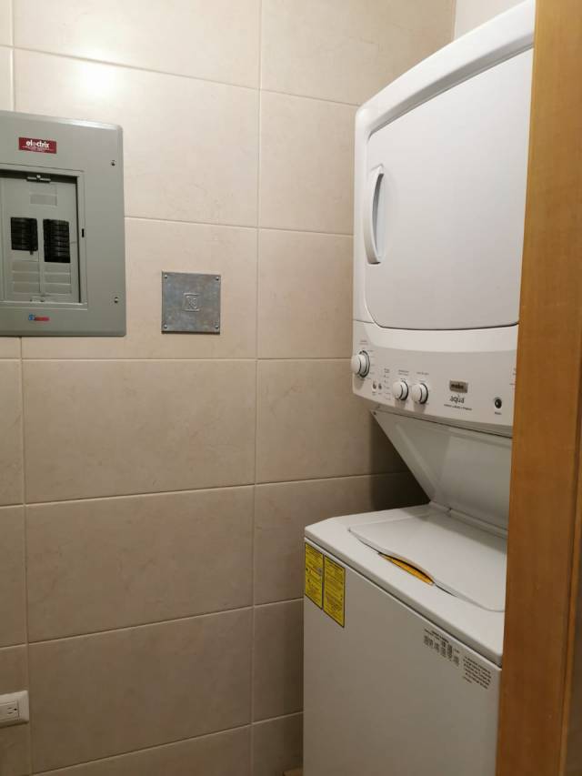 Alquilo apartamento en zona 10, Edificio Cityhause - Miniatura 5