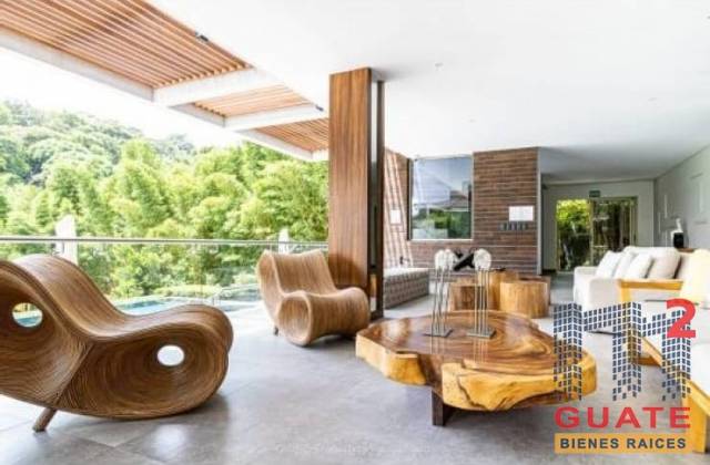 Casa de 567 m2 de construcción Venta, Zona 16 - Image 2