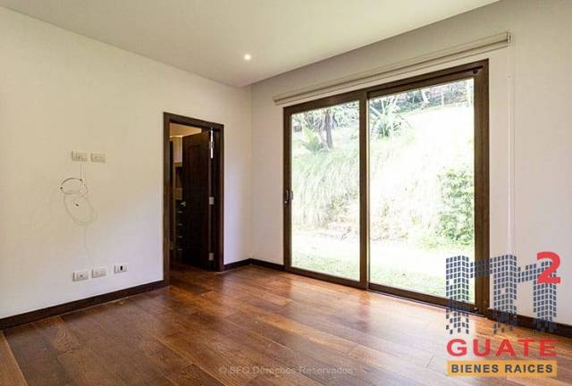 Casa de 567 m2 de construcción Venta, Zona 16 - Miniatura 12