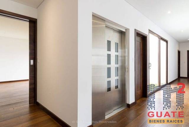Casa de 567 m2 de construcción Venta, Zona 16 - Miniatura 15