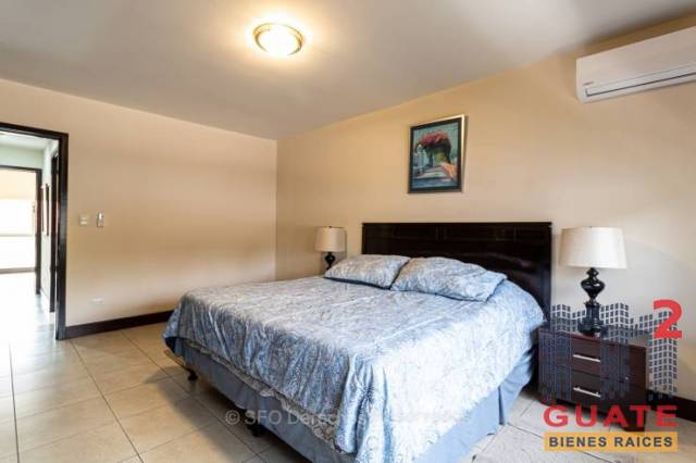Apartamento de 135 m2 de construcción en Renta, Zona 10 - Miniatura 11