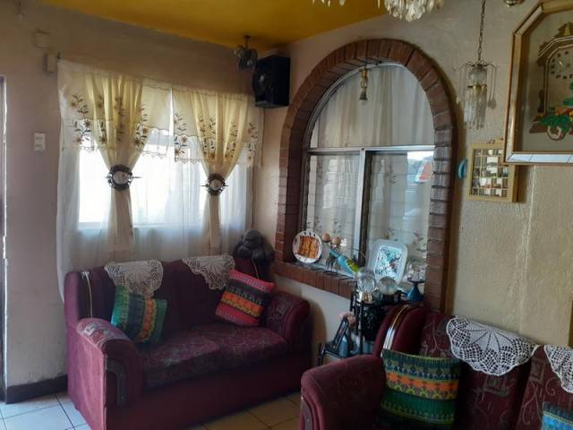 CASA EN VENTA 3 NIVELES ZONA 12 GUATEMALA - Miniatura 8