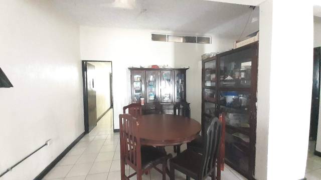 CASA EN VENTA EN ZONA 7 CIUDAD DE PLATA - Image 2