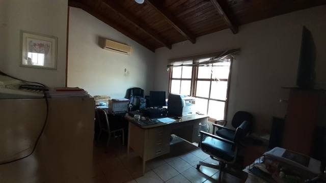 Rento casa, uso comercial o vivienda en zona 15. - Miniatura 3