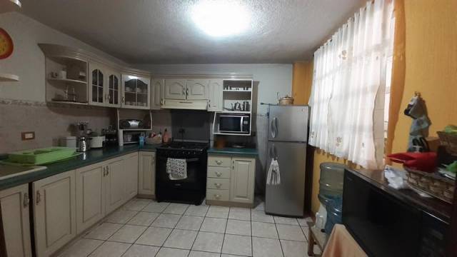 CASA EN VENTA SAN CRISTÓBAL CONDOMINIO SOBRE BULEVAR - Miniatura 14