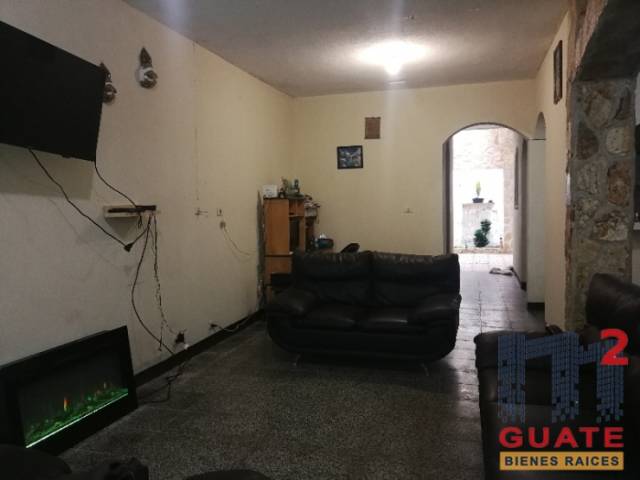 Casa en condominio de 140 m2 de construcción, Venta, Zona 18 - Image 3