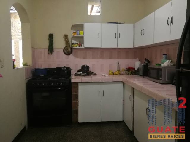 Casa en condominio de 140 m2 de construcción, Venta, Zona 18 - Miniatura 9