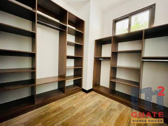 Apartamento de 130 m2 de construcción en Venta, Zona 16 - Miniatura 9