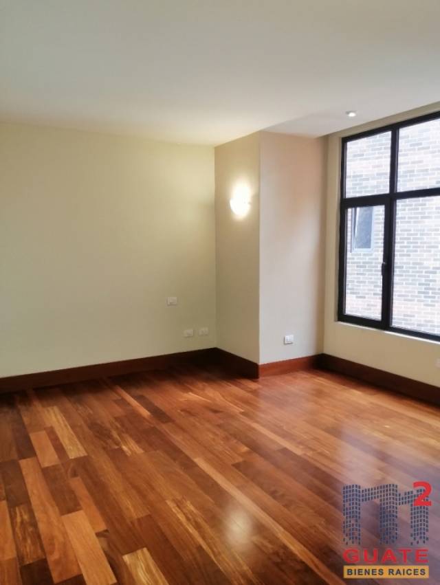 Apartamento de 215 m2 de construcción en Renta, Zona 10 - Image 3